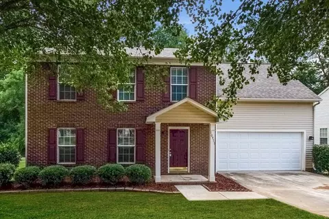 10911 Gold Pan Rd, Charlotte, NC 28215