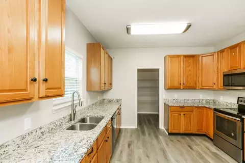 14134 Moonlight Path, Fishers, IN 46038 photo 6