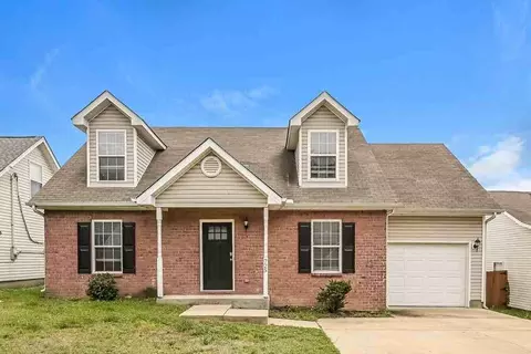 725 Holland Ridge Dr, La Vergne, TN 37086