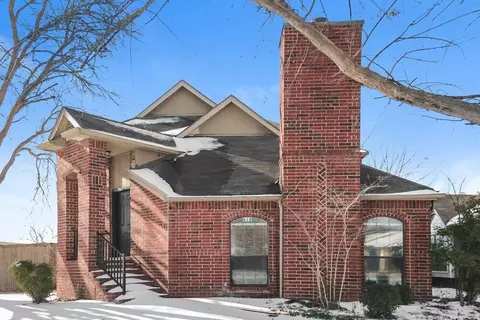 618 Bandera St, Mckinney, TX 75070