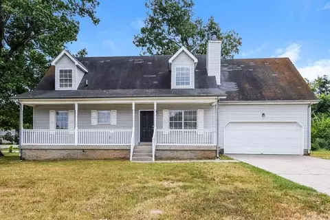 401 Shadylake Dr, La Vergne, TN 37086