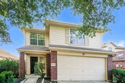 19723 Shores Edge Dr, Tomball, TX 77375