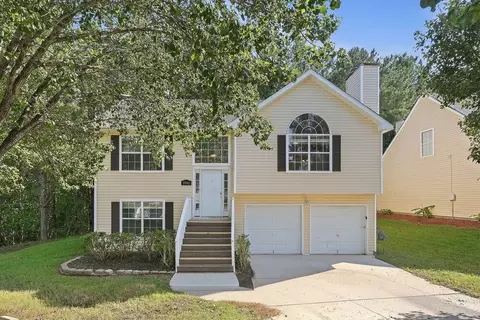 3765 Crowned Eagle, Douglasville, GA 30135
