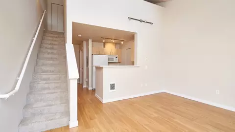 2515 4th Ave, Seattle, WA 98121 photo 9