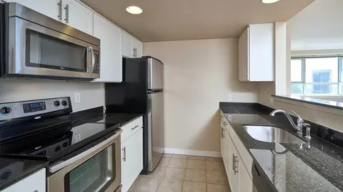 2515 4th Ave, Seattle, WA 98121 photo 15
