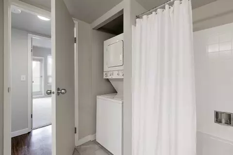 2515 4th Ave, Seattle, WA 98121 photo 16