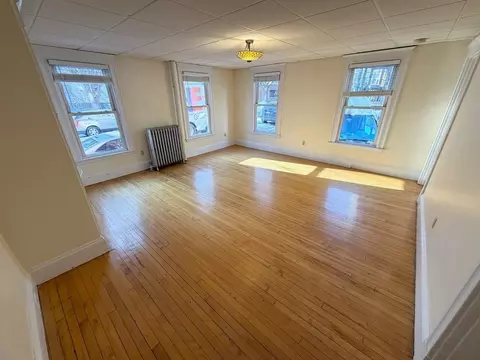 111 Sherman St, Portland, ME 04101