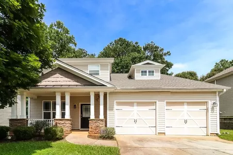 468 Darbys Run Ct, Hiram, GA 30141