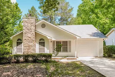 465 Rosehill Dr, Mcdonough, GA 30253
