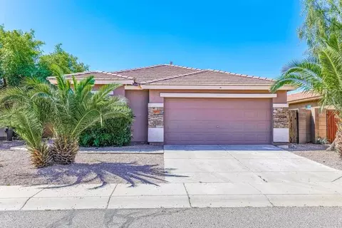 2053 W Hayden Peak Dr, San Tan Valley, AZ 85142