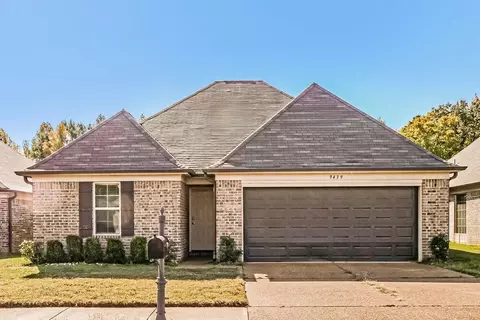 9439 Darren Cir S, Cordova, TN 38018