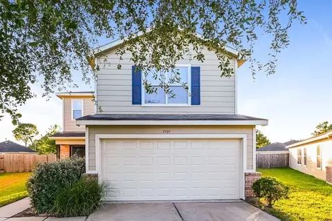 7727 Painted Desert Dr, Cypress, TX 77433