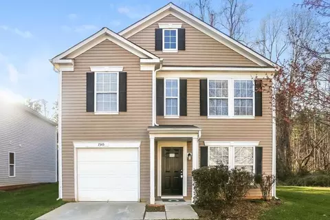 7345 Mitzi Deborah Ln, Charlotte, NC 28269