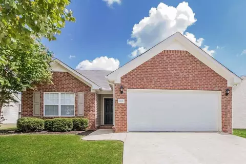 1923 Colyn Ave, Murfreesboro, TN 37128