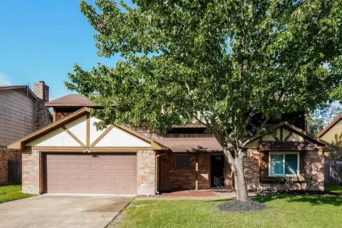 11918 Cottonwood Ln, Cypress, TX 77429