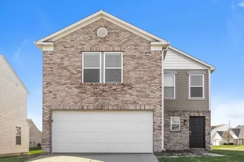 1410 Dowell St, Greenwood, IN 46143