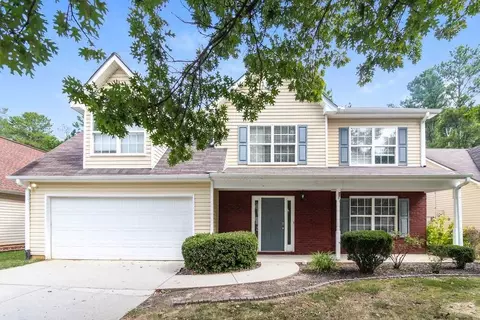 2378 Haynes Trace Dr, Grayson, GA 30017