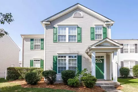 11239 Heritage Green Dr, Cornelius, NC 28031