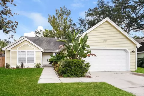 711 White River Dr, Orlando, FL 32828