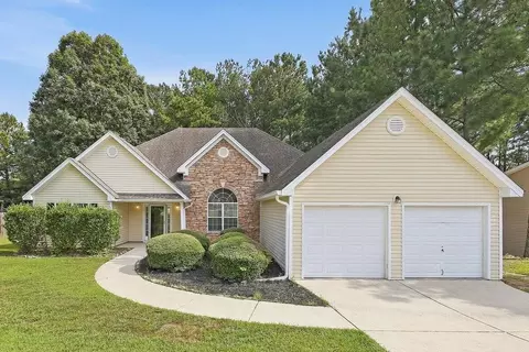 2404 Napa Valley Dr, Villa Rica, GA 30180