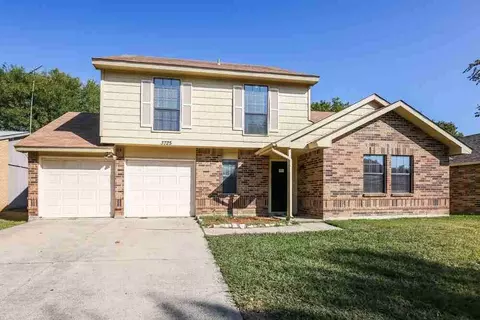 3725 Whitefern Dr, Fort Worth, TX 76137