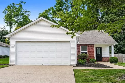 2735 Sutherland Dr, Thompsons Station, TN 37179