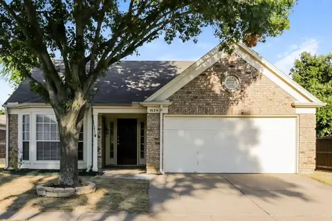 7024 Wooddale Dr, Watauga, TX 76148