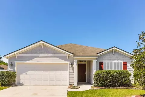 3800 Falcon Crest Dr, Green Cove Springs, FL 32043