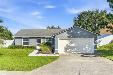13520 Silverleaf Cir, Clermont, FL 34711