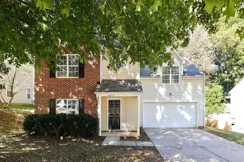 4013 Fifendrum Ln, Charlotte, NC 28216