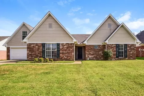 1848 Central Trails Dr, Southaven, MS 38671