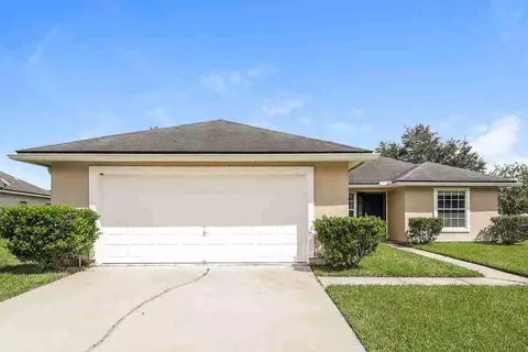7057 Rapid River Dr W, Jacksonville, FL 32219