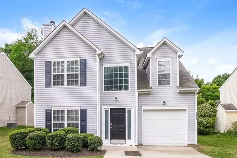 7823 Montbrook Dr, Charlotte, NC 28214