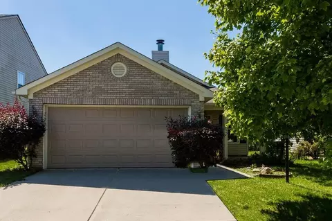 15281 Ten Point Dr, Noblesville, IN 46060