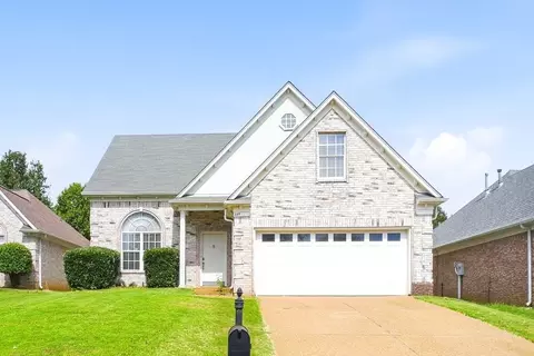 225 Magnolia Garden Ln, Oakland, TN 38060