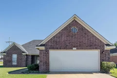 7722 Pin Cv, Southaven, MS 38671
