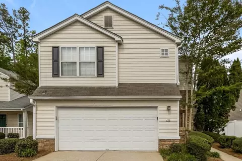 652 Windcroft Cir NW, Acworth, GA 30101