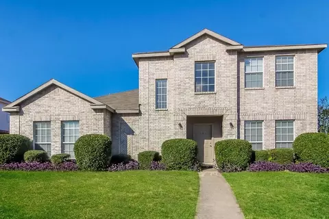 505 Summertree Ln, Desoto, TX 75115