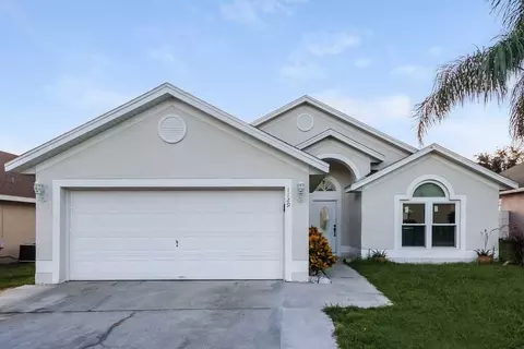 1129 Pinedale Dr, Four Corners, FL 33897