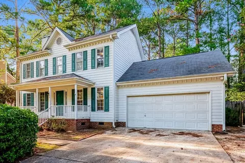 1405 E Stonemason Dr, Fuquay Varina, NC 27526