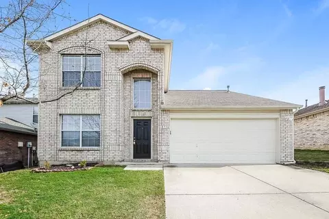 8716 Gaines Dr, Fort Worth, TX 76244
