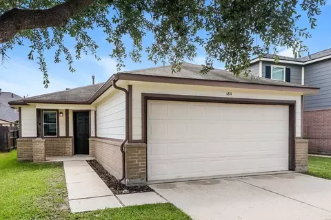 1811 Adobe Stone Dr, Humble, TX 77396