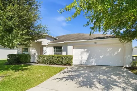 727 Barrister Dr, Auburndale, FL 33823