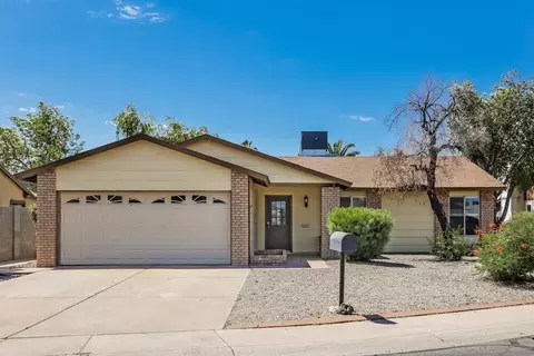 10107 W Roma Ave, Phoenix, AZ 85037