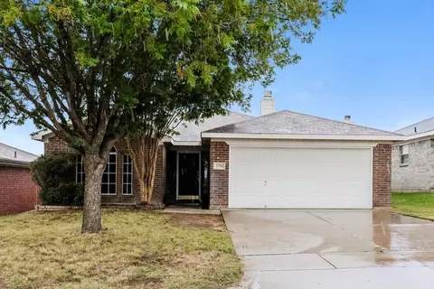 2736 Cochran Way, Fort Worth, TX 76108