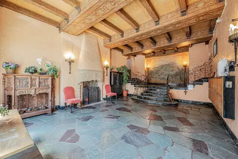 2001 California St, San Francisco, CA 94109
