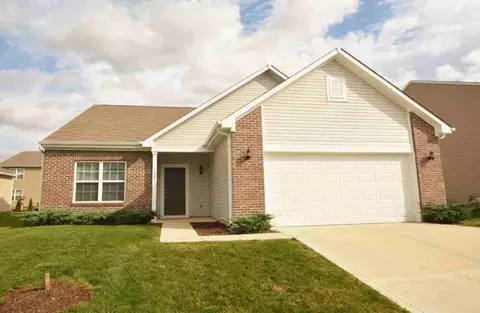 1249 Oak Hill Ln, Cicero, IN 46034