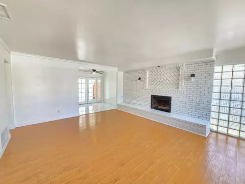 44221 4th St E, Lancaster, CA 93535 photo 14