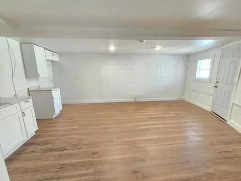 44221 4th St E, Lancaster, CA 93535 photo 5