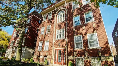 2580 Overlook Rd, Cleveland Heights, OH 44106